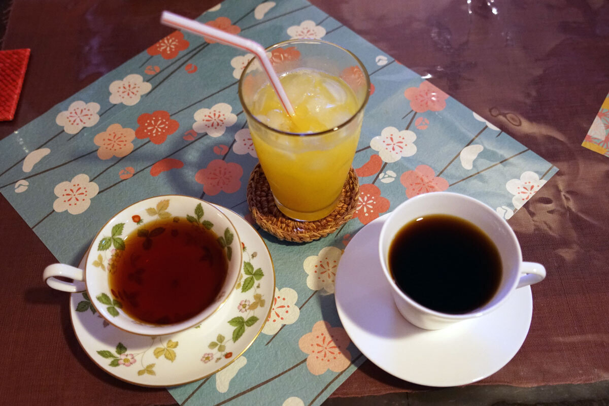 コーヒーと紅茶とオレンジジュース：茨城県小美玉市の農家レストラン「野菜が笑う台所あかね」