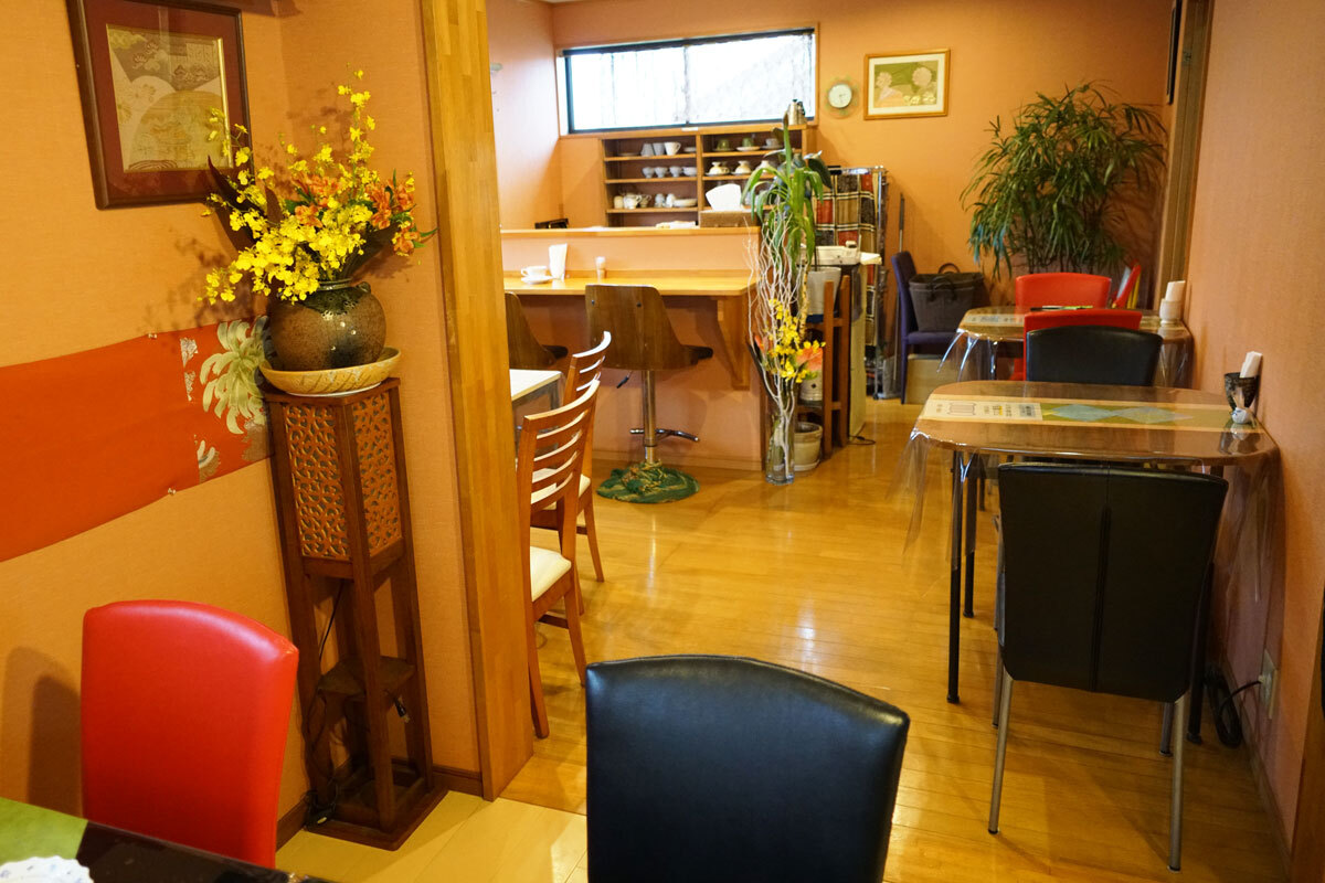 茨城県小美玉市の農家レストラン「野菜が笑う台所あかね」のフロア